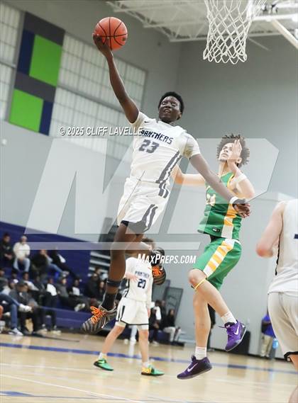 Thumbnail 2 in Summerville vs Pinewood Prep (Lowcountry Showcase) photogallery.