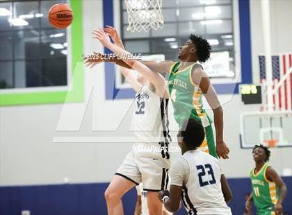 Thumbnail 1 in Summerville vs Pinewood Prep (Lowcountry Showcase) photogallery.