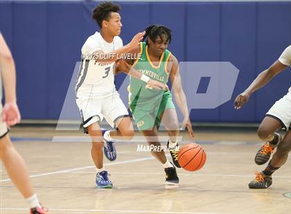 Thumbnail 2 in Summerville vs Pinewood Prep (Lowcountry Showcase) photogallery.