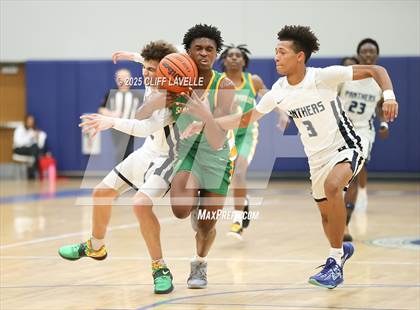 Thumbnail 2 in Summerville vs Pinewood Prep (Lowcountry Showcase) photogallery.