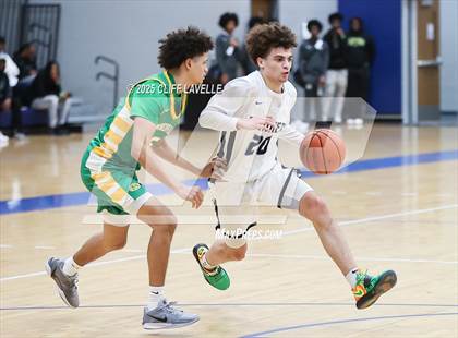 Thumbnail 3 in Summerville vs Pinewood Prep (Lowcountry Showcase) photogallery.