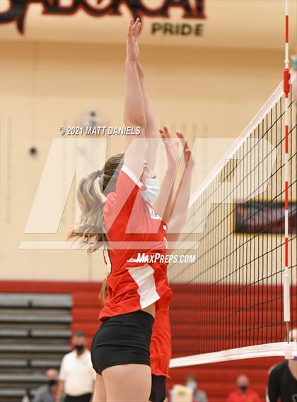 Thumbnail 3 in Regis Jesuit @ Douglas County photogallery.