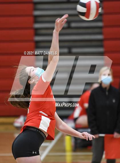 Thumbnail 2 in Regis Jesuit @ Douglas County photogallery.