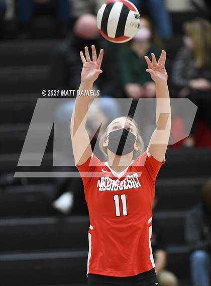 Thumbnail 1 in Regis Jesuit @ Douglas County photogallery.