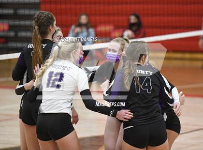 Thumbnail 1 in Regis Jesuit @ Douglas County photogallery.