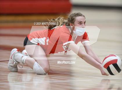 Thumbnail 3 in Regis Jesuit @ Douglas County photogallery.