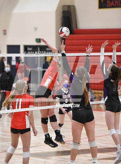 Thumbnail 2 in Regis Jesuit @ Douglas County photogallery.