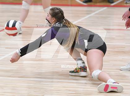 Thumbnail 1 in Regis Jesuit @ Douglas County photogallery.