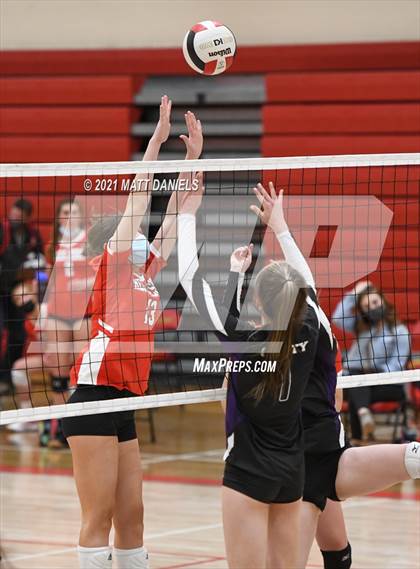 Thumbnail 3 in Regis Jesuit @ Douglas County photogallery.