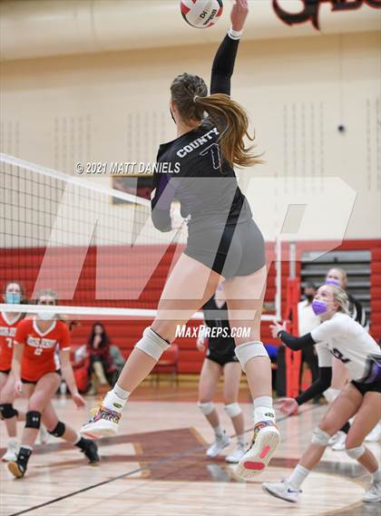 Thumbnail 3 in Regis Jesuit @ Douglas County photogallery.