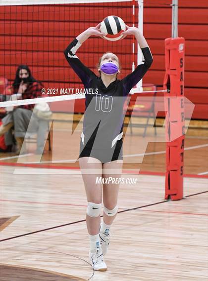 Thumbnail 3 in Regis Jesuit @ Douglas County photogallery.