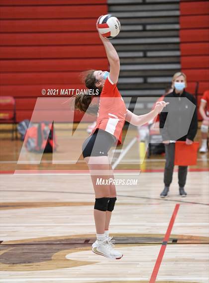 Thumbnail 2 in Regis Jesuit @ Douglas County photogallery.
