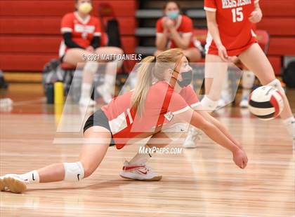 Thumbnail 3 in Regis Jesuit @ Douglas County photogallery.