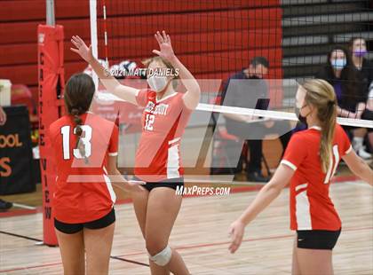 Thumbnail 3 in Regis Jesuit @ Douglas County photogallery.