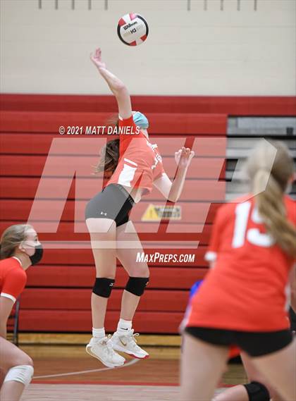Thumbnail 2 in Regis Jesuit @ Douglas County photogallery.
