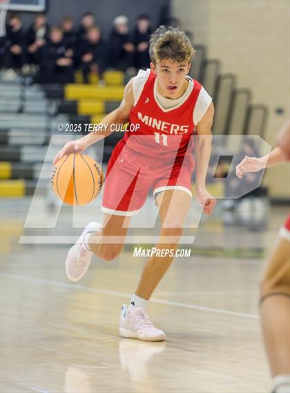 Thumbnail 2 in FR: Park City @ Deseret Peak (Sophomore) photogallery.