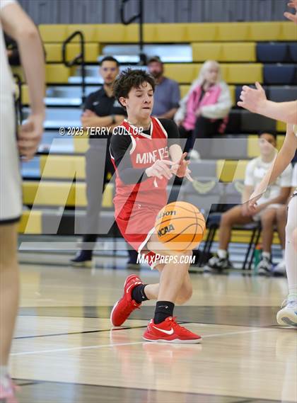 Thumbnail 3 in FR: Park City @ Deseret Peak (Sophomore) photogallery.