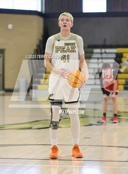 Thumbnail 2 in FR: Park City @ Deseret Peak (Sophomore) photogallery.