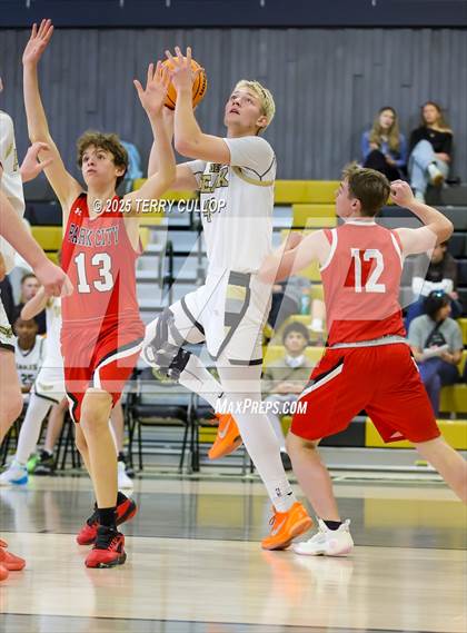 Thumbnail 1 in FR: Park City @ Deseret Peak (Sophomore) photogallery.