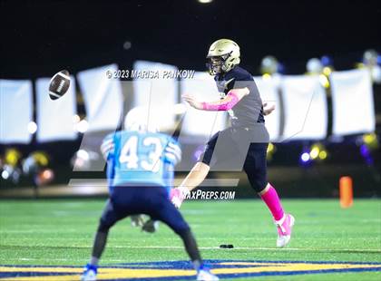 Thumbnail 2 in Bishop Grimes vs Thousand Islands photogallery.