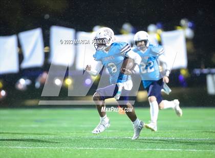 Thumbnail 2 in Bishop Grimes vs Thousand Islands photogallery.
