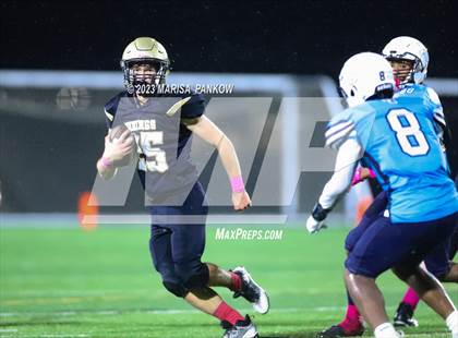 Thumbnail 2 in Bishop Grimes vs Thousand Islands photogallery.