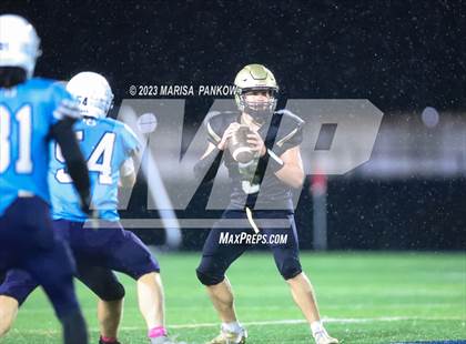 Thumbnail 2 in Bishop Grimes vs Thousand Islands photogallery.