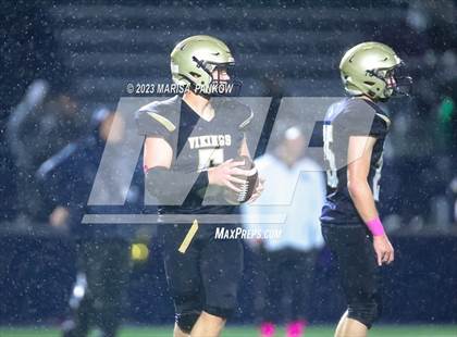 Thumbnail 3 in Bishop Grimes vs Thousand Islands photogallery.
