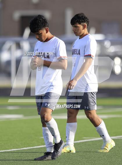 Thumbnail 1 in Grand Saline vs Mineola photogallery.