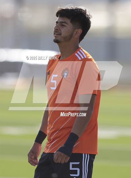 Thumbnail 2 in Grand Saline vs Mineola photogallery.