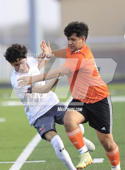 Thumbnail 2 in Grand Saline vs Mineola photogallery.