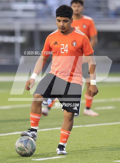 Thumbnail 3 in Grand Saline vs Mineola photogallery.