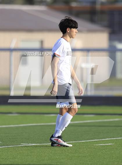 Thumbnail 3 in Grand Saline vs Mineola photogallery.