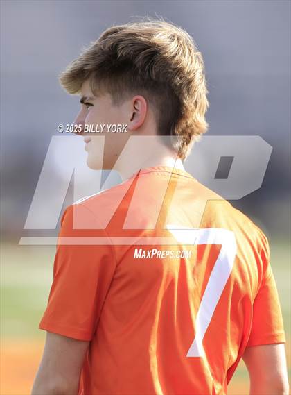 Thumbnail 1 in Grand Saline vs Mineola photogallery.