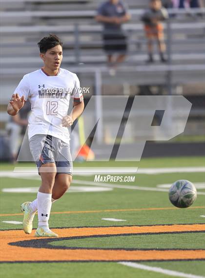 Thumbnail 3 in Grand Saline vs Mineola photogallery.