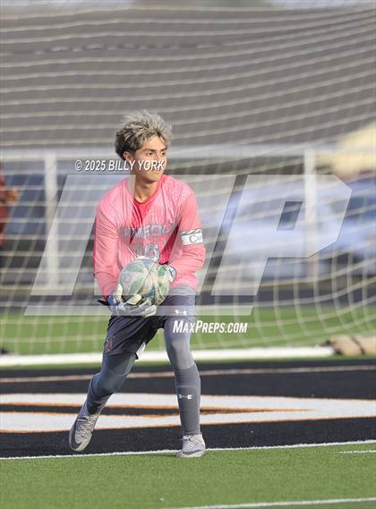 Thumbnail 2 in Grand Saline vs Mineola photogallery.
