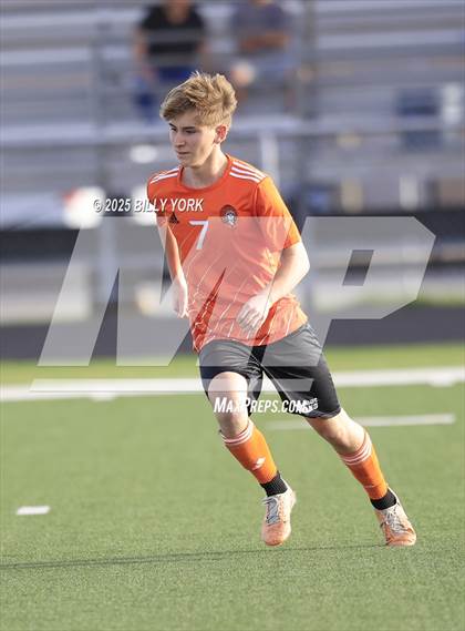 Thumbnail 2 in Grand Saline vs Mineola photogallery.