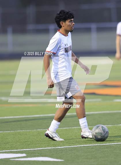 Thumbnail 2 in Grand Saline vs Mineola photogallery.