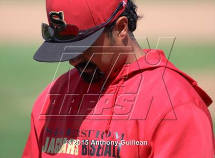 Thumbnail 2 in Santiago @ Segerstrom photogallery.