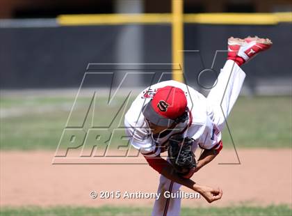 Thumbnail 1 in Santiago @ Segerstrom photogallery.