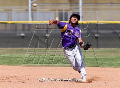 Thumbnail 3 in Santiago @ Segerstrom photogallery.
