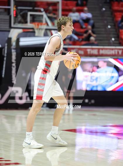 Thumbnail 3 in Alta vs. Bountiful (UHSAA 5A Quarterfinal) photogallery.