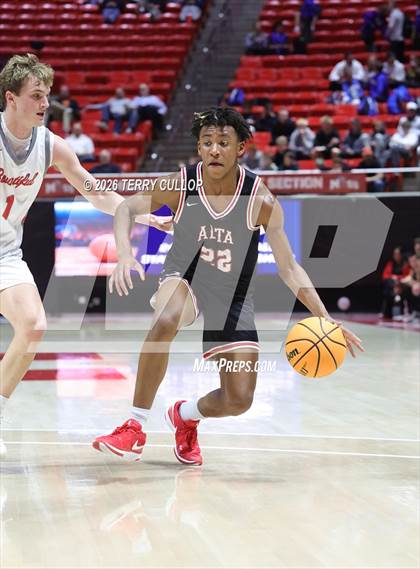 Thumbnail 2 in Alta vs. Bountiful (UHSAA 5A Quarterfinal) photogallery.