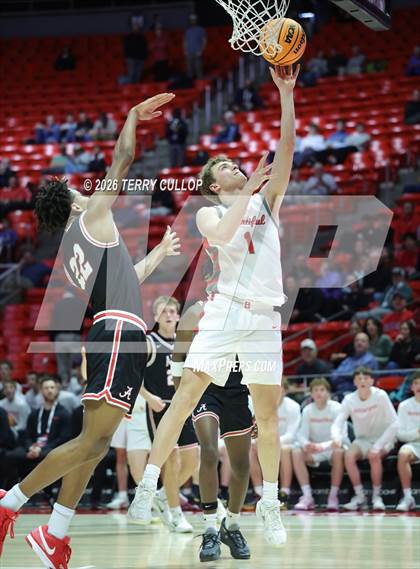 Thumbnail 2 in Alta vs. Bountiful (UHSAA 5A Quarterfinal) photogallery.
