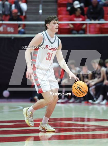 Thumbnail 3 in Alta vs. Bountiful (UHSAA 5A Quarterfinal) photogallery.