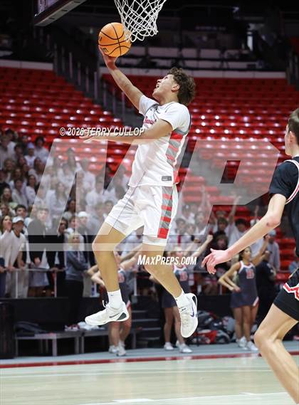 Thumbnail 2 in Alta vs. Bountiful (UHSAA 5A Quarterfinal) photogallery.