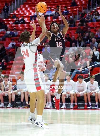 Thumbnail 2 in Alta vs. Bountiful (UHSAA 5A Quarterfinal) photogallery.