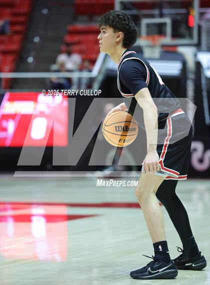 Thumbnail 3 in Alta vs. Bountiful (UHSAA 5A Quarterfinal) photogallery.