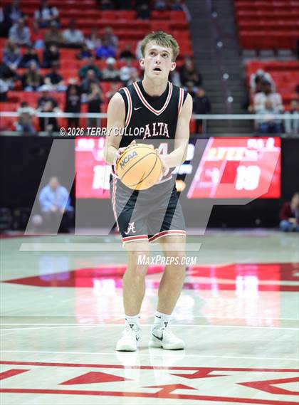 Thumbnail 1 in Alta vs. Bountiful (UHSAA 5A Quarterfinal) photogallery.