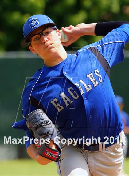 Thumbnail 1 in Columbia vs Valmeyer photogallery.